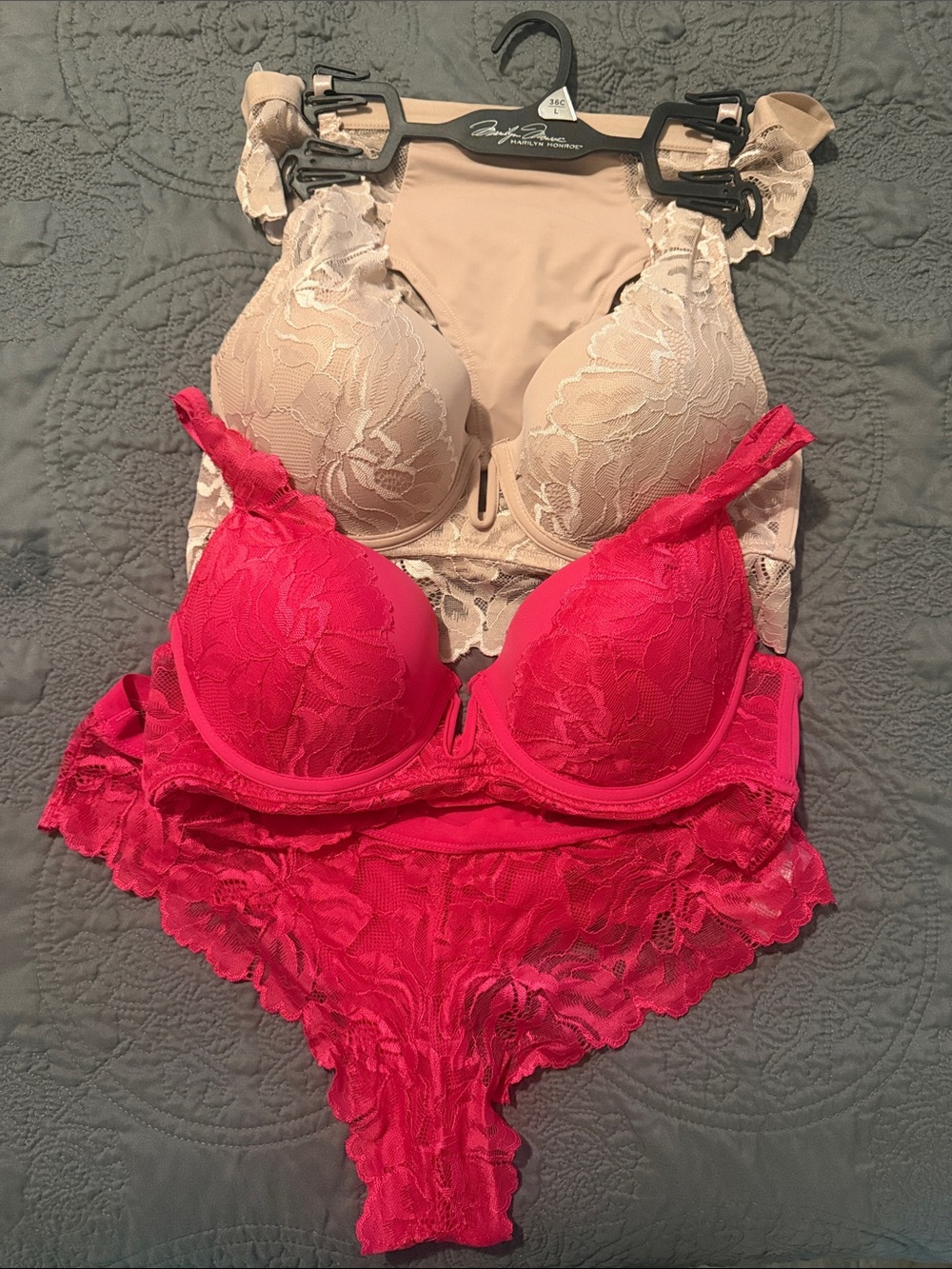 Marilyn Monroe Lace Bra & Panty Set in Nude and Hot Pink